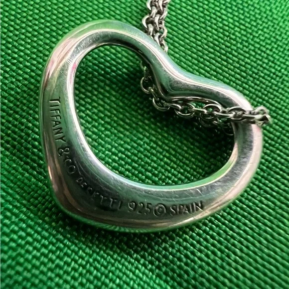 Tiffany & Co Heart Pendant Necklace